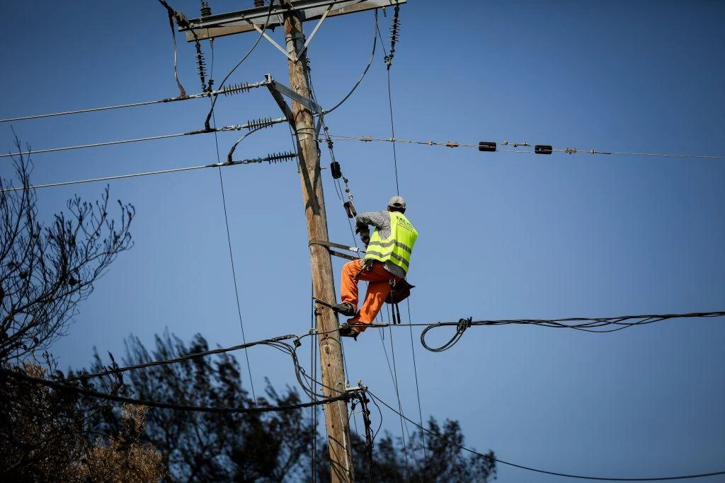 ΔΕΗ: Κίνδυνος για ακόμα μεγαλύτερα μπλακάουτ – Κατασχέσεις για όσους δεν πληρώνουν! – Θέλουν να μαζέψουν οφειλές 1 δισ. ευρώ